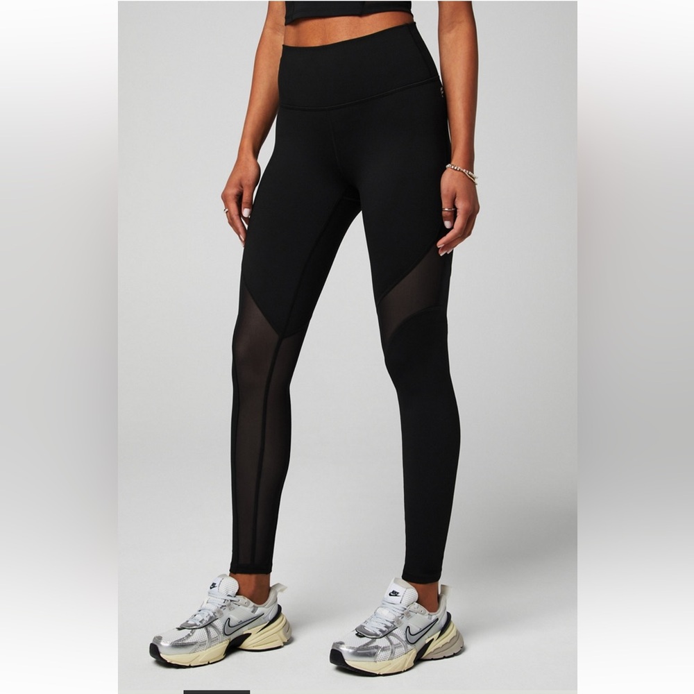 Fabletics Define Powerhold Hw Heatwave Legging - image 2